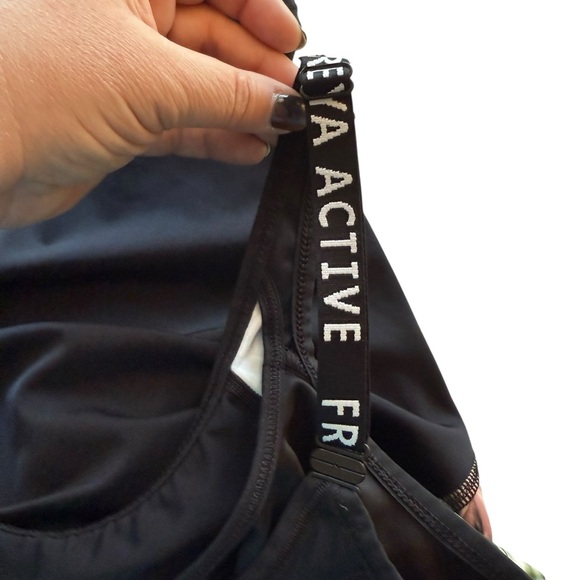 Freya Freestyle Underwire One-piece Swimsuit Jungle Black Size  30I Adjustable - Picture 12 of 13